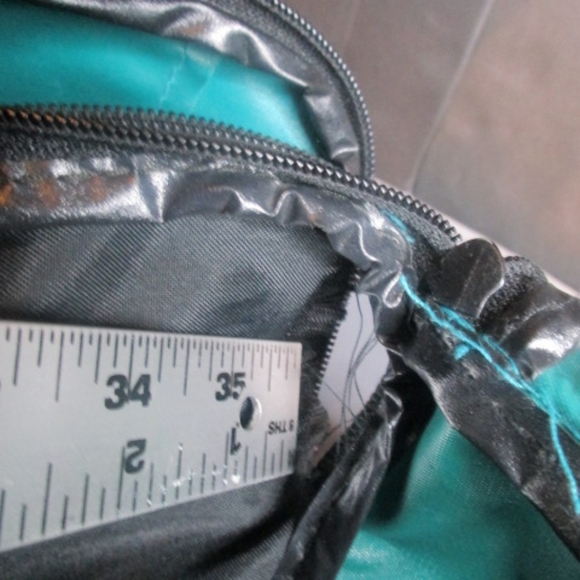 MacGregor Sport Duffle Bag Blue Purple Teal Travel Gym Bag VINTAGE - Picture 9 of 10